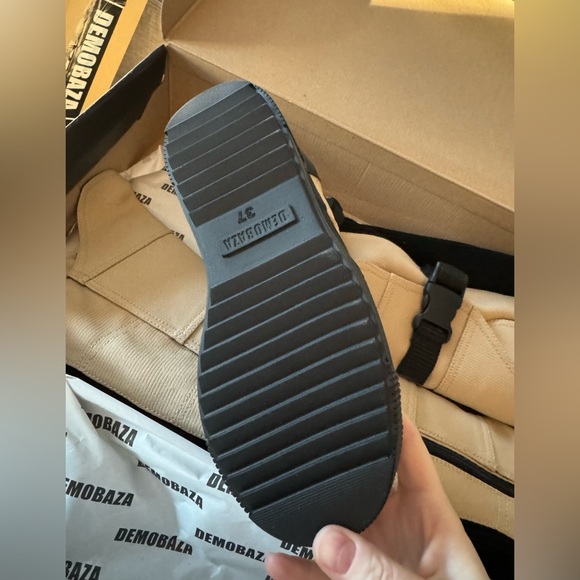 SOLD - Picture 3 of 4